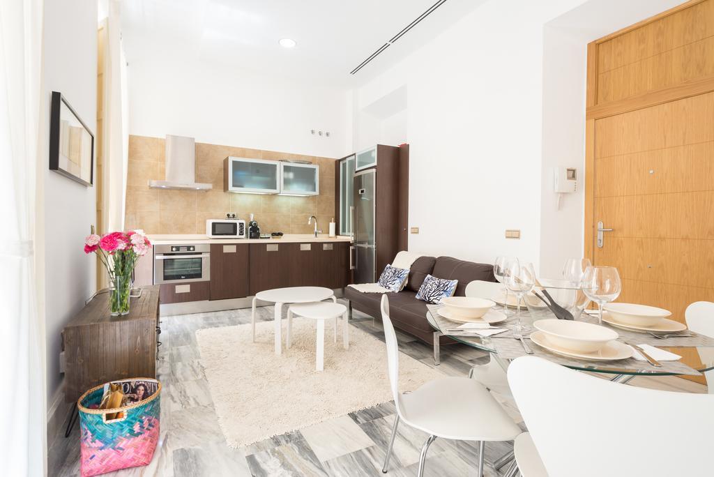 Appartement Plaza Picasso à Málaga Extérieur photo